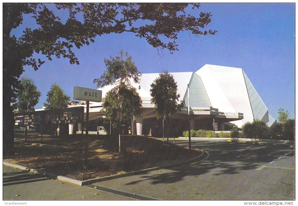 Festival Theatre From King William Street, Adelaide - NationalView P8033-1 Unused - Adelaide