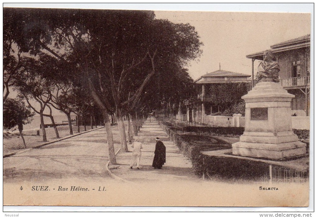 Tarjeta Postal De Canal De Suez. Rue Helene. - Suez