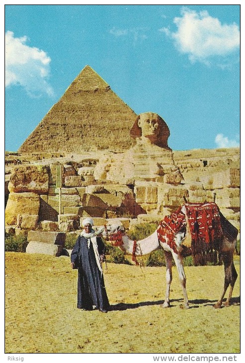 Giza - The Great Sphinx And Khephren Pyramid  Egypt.  # 0732 - Pyramids