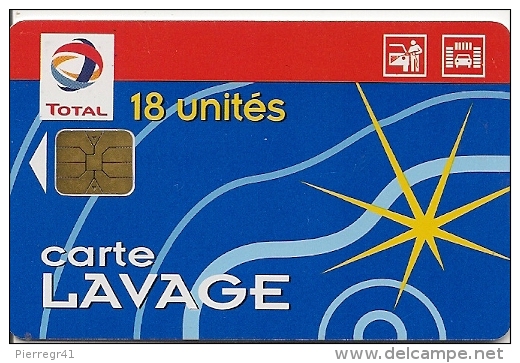 CARTE-PUCE-SA1--LAVAGE-TOTAL-18-UNITES-R° Bandeau Haut  ROUGE-TBE - Lavage Auto