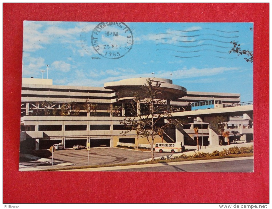 - Florida > Tampa  Main  Airport Terminal Building  1985 Cancel   Ref 1179 - Tampa