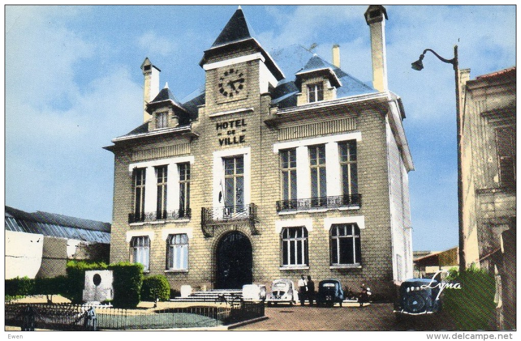 Deuil. L'Hôtel De Ville. - Deuil La Barre