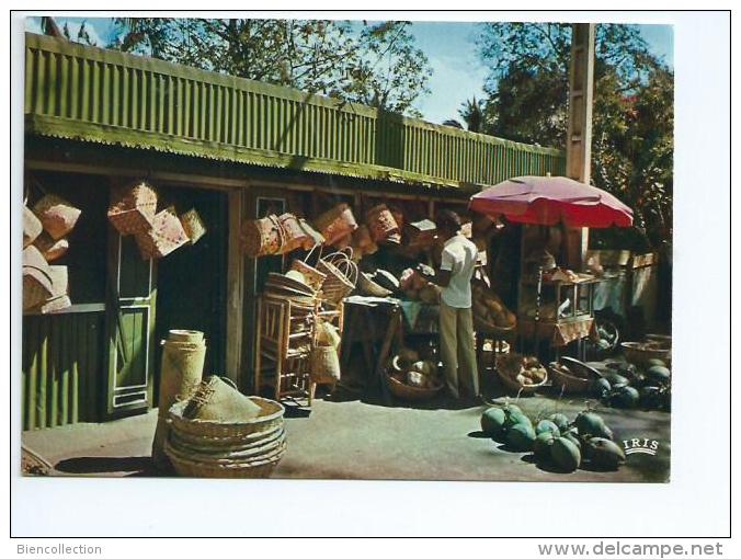 Ile De La Réunion.Artisanat à Saint Paul, CPM Non Voyagée - Saint Paul