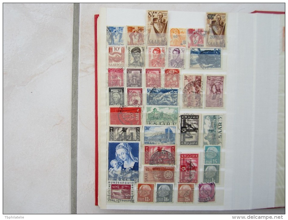 VEND LOT DE TIMBRES DE SARRE !!!! - Collections, Lots & Series