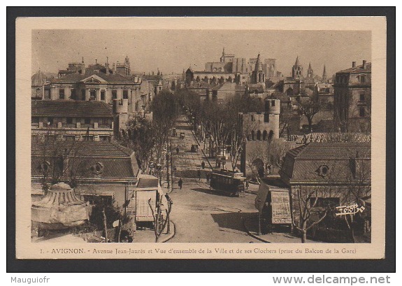 DF / 84 VAUCLUSE / AVIGNON / AVENUE JEAN-JAURÈS / VUE D' ENSEMBLE DE LA VILLE ET DE SES CLOCHERS / TRAMWAY - Avignon