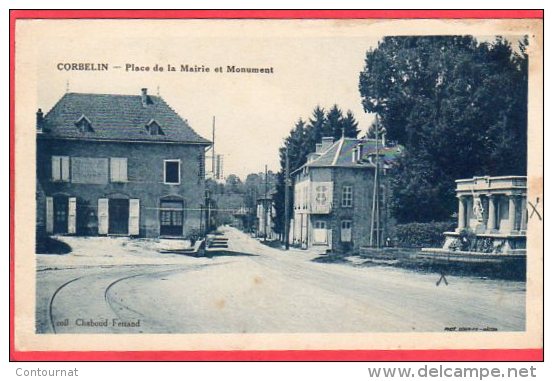 CPA 38 CORBELIN Place De La Mairie Et Monument - Corbelin