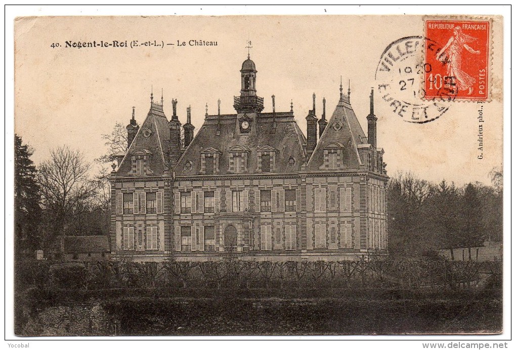 CP, 28, NOGENT-le-ROI, Le Château, Voyagé En 1910 - Nogent Le Roi