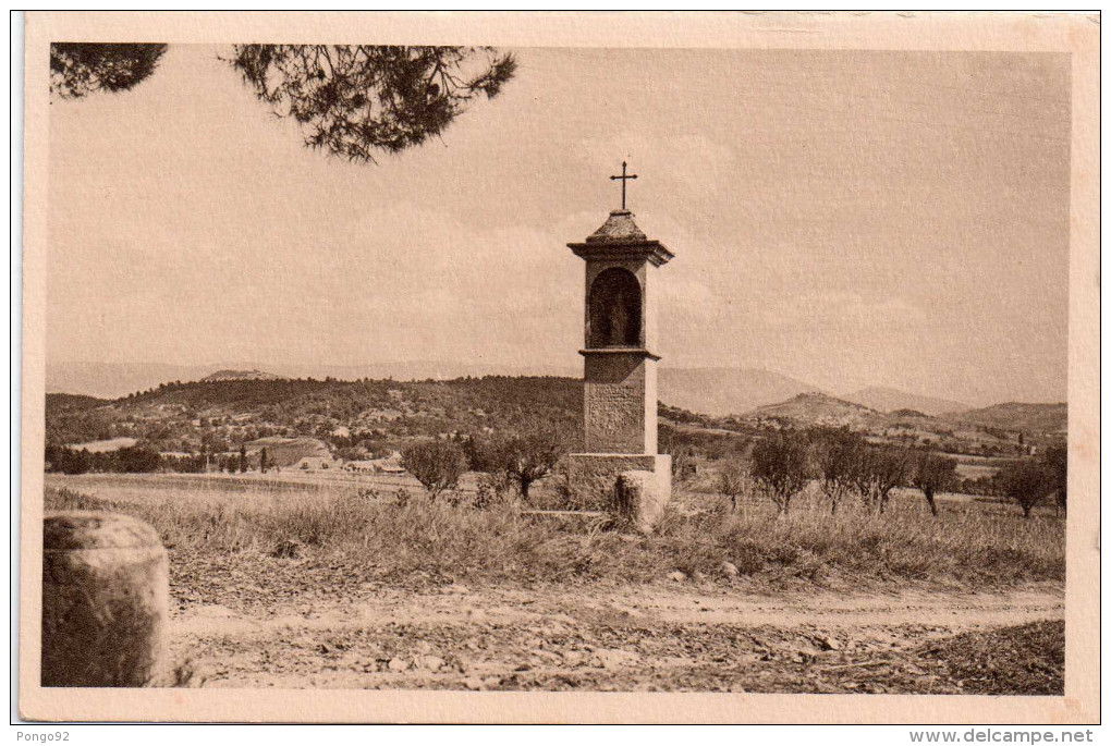 Cpa Oratoire ND Dame D´APT Vaucluse, Devant L´entrée Du Château De St Jean Près De PEROTET    (31.24) - Monuments