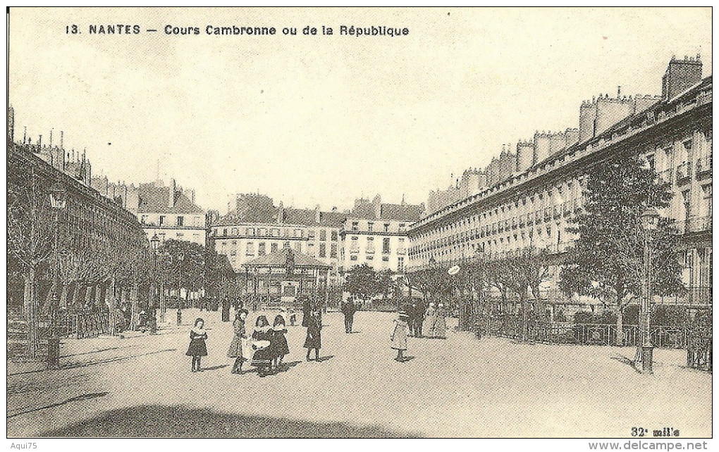 NANTES Cours Cambronne Vers 1910    CP Chapeau-Vivant Offert Par PETIT NANTAIS - Moisdon La Riviere