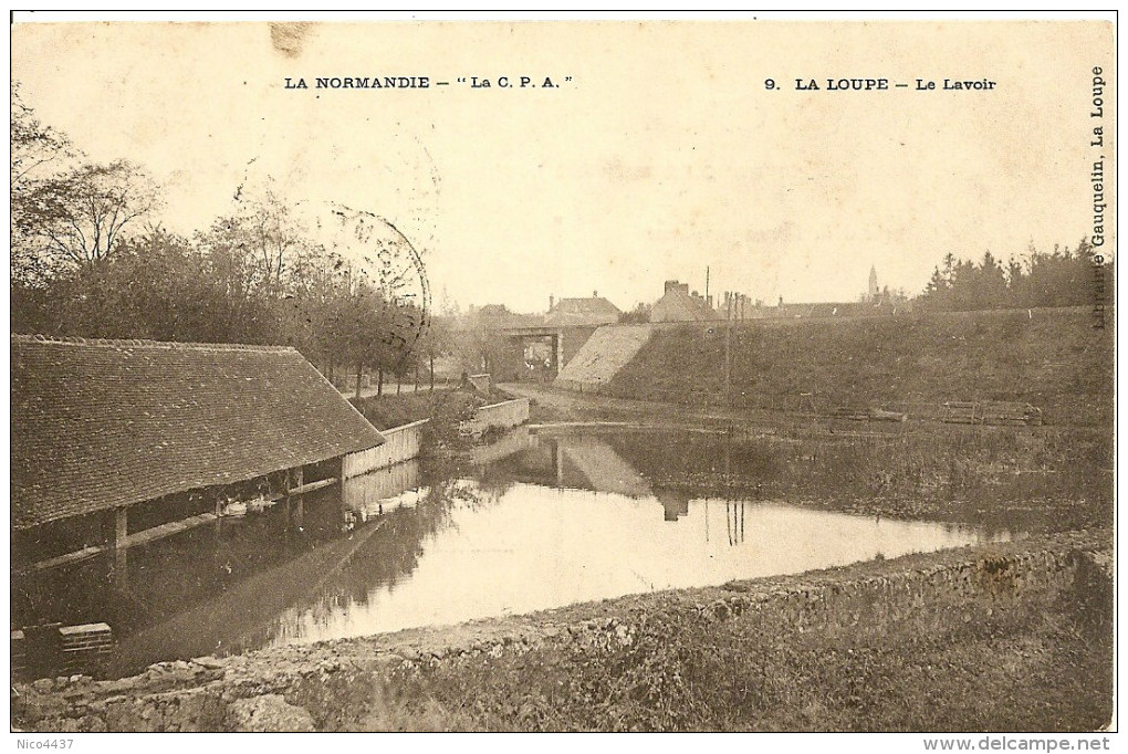 Cpa La Loupe Le Lavoir - La Loupe