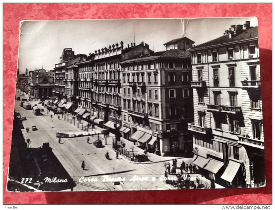 Italia Milano Corso Buenos Aires E Corso Venezia -> Olanda. Coin Gauche En Bas Un Peu Plié. - Milano (Milan)