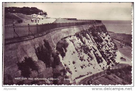 ROYAUME UNI - ANGLETERRE - West Cliff And Esplanade - RAMSGATE - D4 235 - Ramsgate