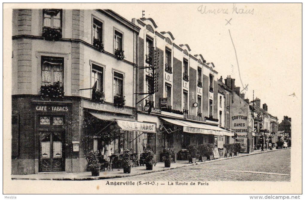 CPA  -   ANGERVILLE  (91)  La Route De Paris   ( Unsere Haus )  1940 - Angerville