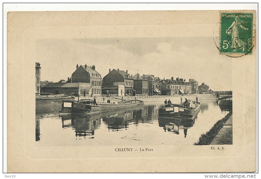 Chauny Le Port Canal Peniche Le Dantes Edit AD - Chauny