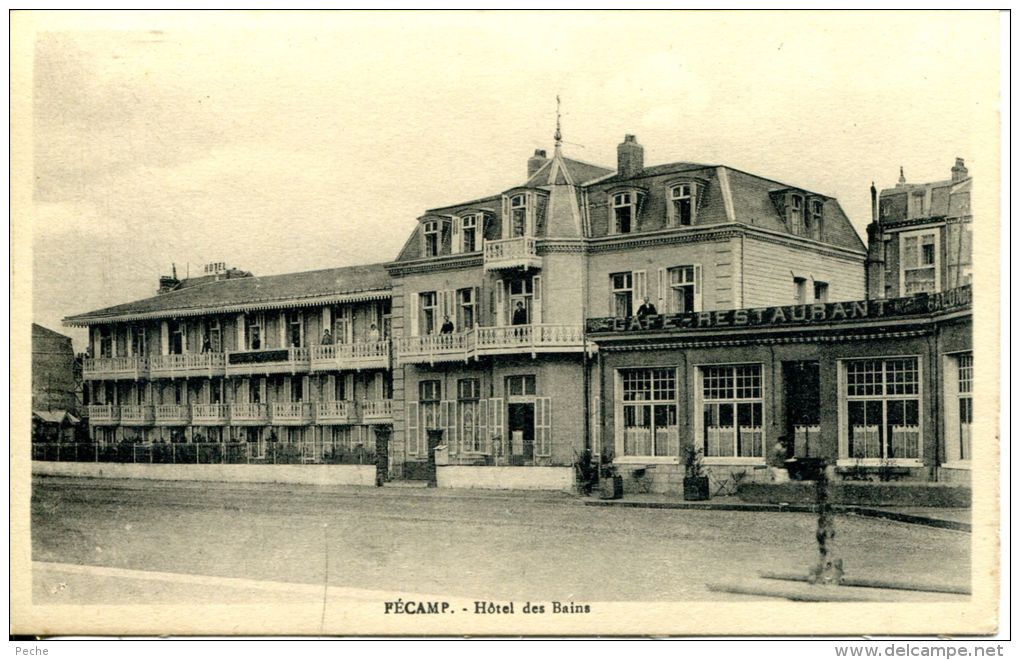 N°36910 -cpa Fecamp -Hôtel Des Bains- - Fécamp