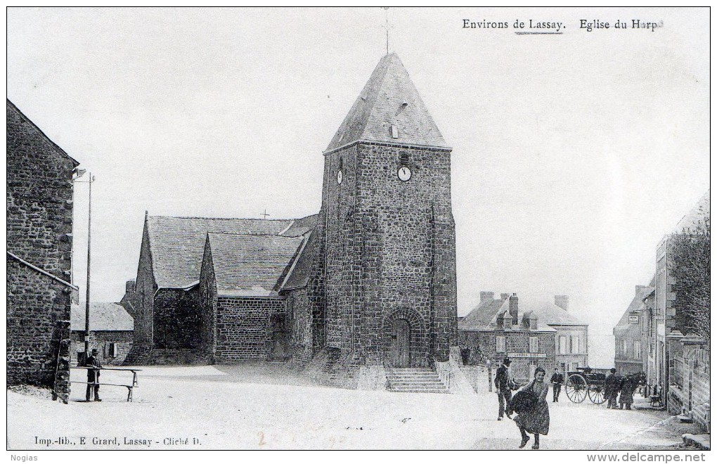 LES ENV. DE LASSAY - L'EGLISE DU HORPS - BELLE CARTE AVEC PETITE ANIMATION - ATTELAGE - - Le Horps