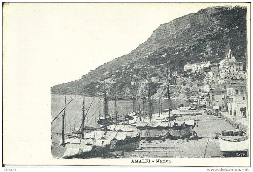 ITALIE  . AMALFI .   MARINA - Altri & Non Classificati