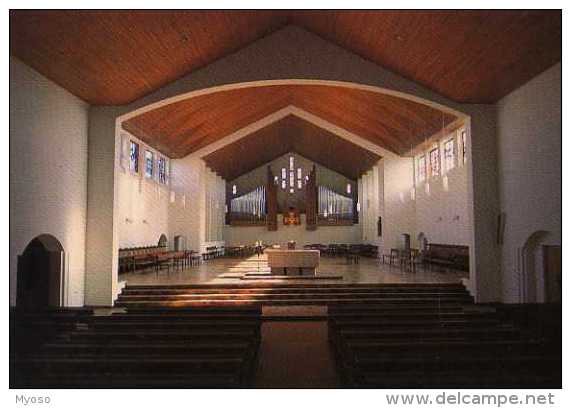 29 LANDEVENNEC  Abbaye Interieur De La Nouvelle Eglise Abbatiale Vitraux Maurice Rocher - Landévennec