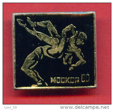 F129 / SPORT - Wrestling - Lutte - Ringen - 1980 Summer XXII Olympics Games Moscow - Russia Russie - Badge Pin - Ringen