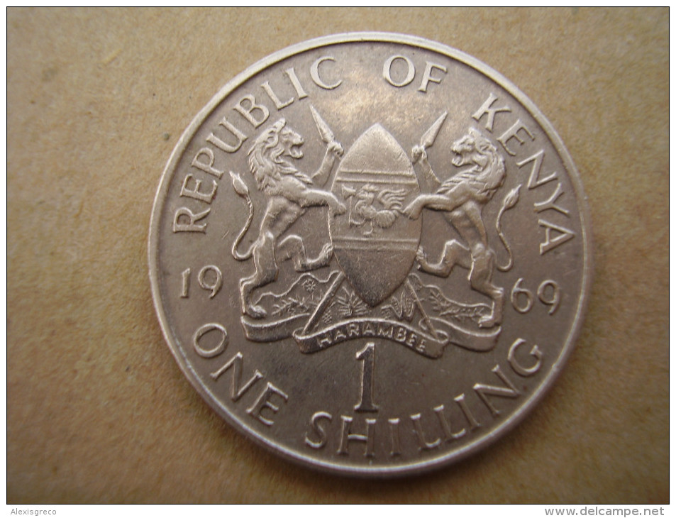 KENYA 1969  ONE SHILLING  KENYATTA Copper-Nickel  USED COIN In VERY GOOD CONDITION. - Kenia