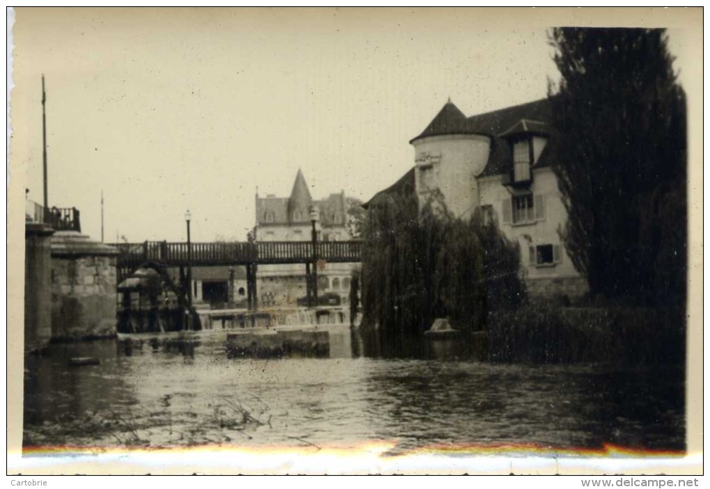 Dépt 77 - MORET-SUR-LOING - Photo Originale Villa Provencher - Bords Du Loing - Autres & Non Classés