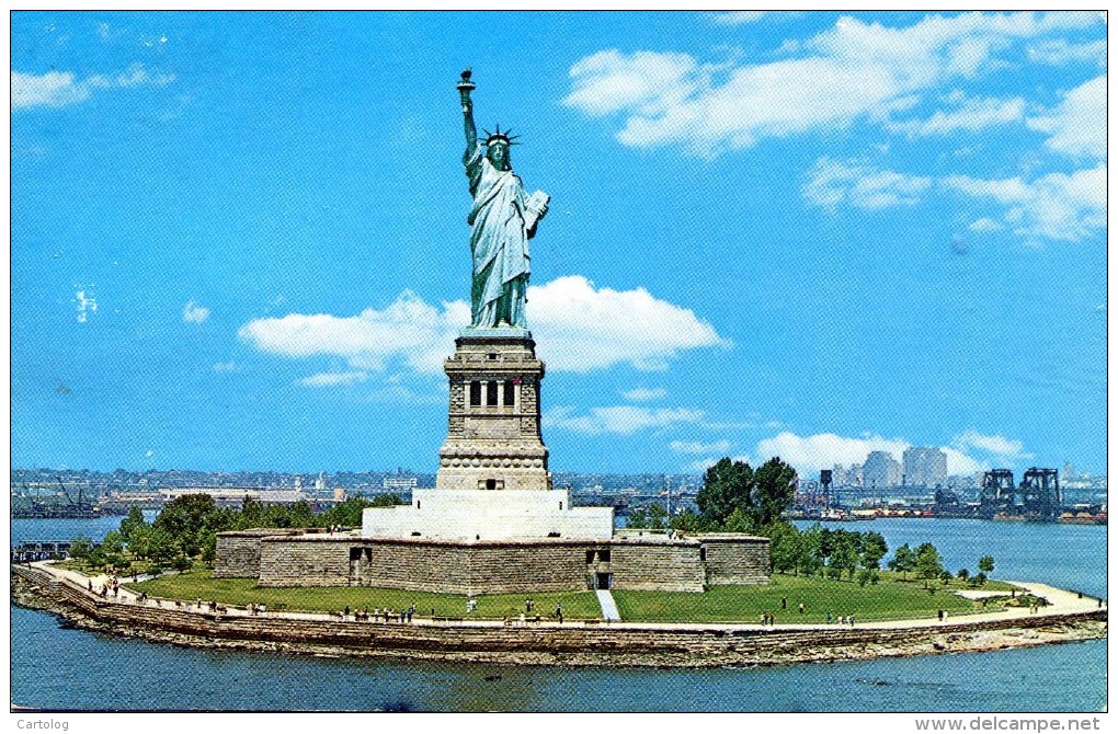 The Statue Of Liberty - Statue Of Liberty