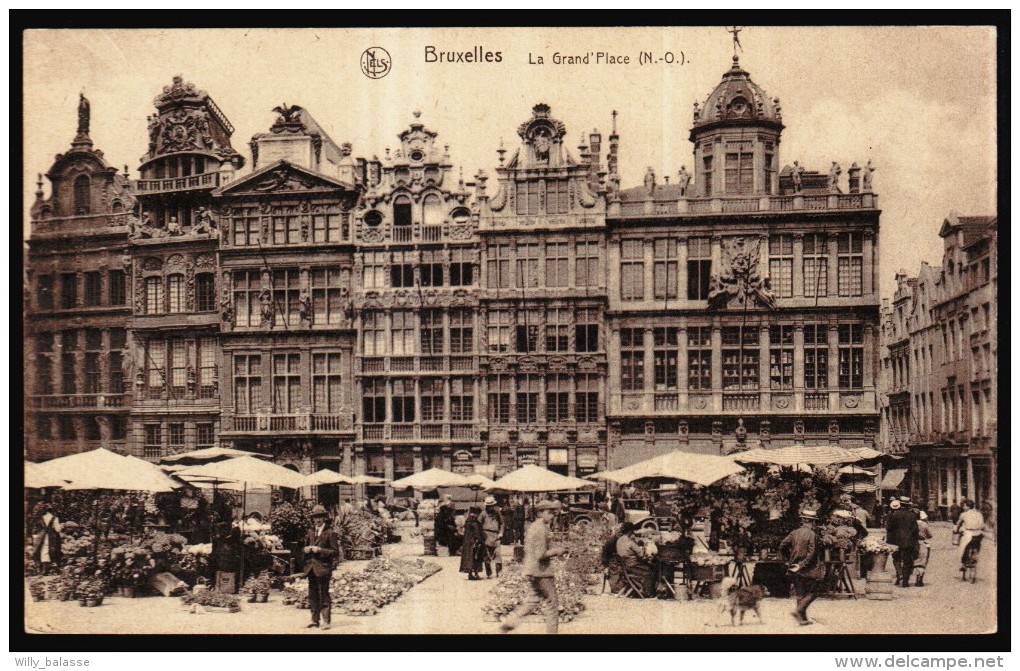 BRUXELLES - La Grand'Place N-O - Brussel - Marché  // - Places, Squares