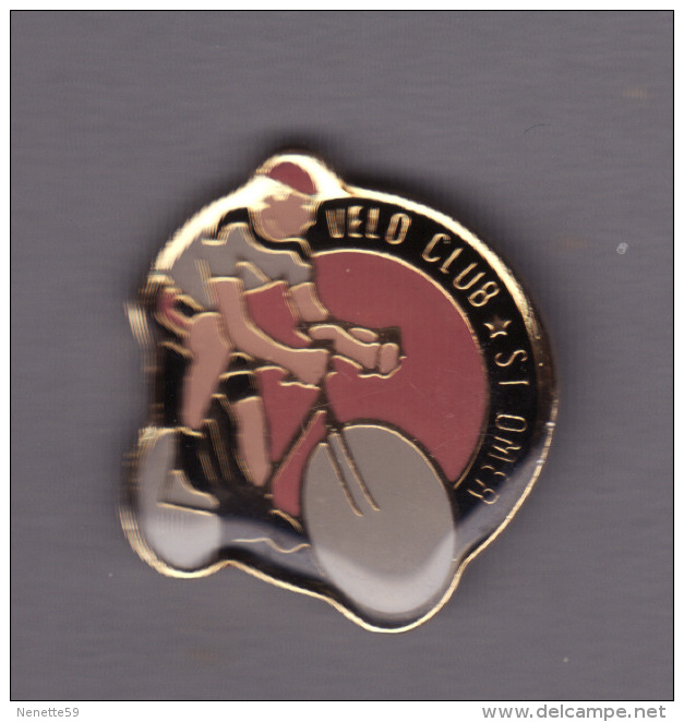 PIN´S  Vélo Club De SAINT OMER - Cyclisme