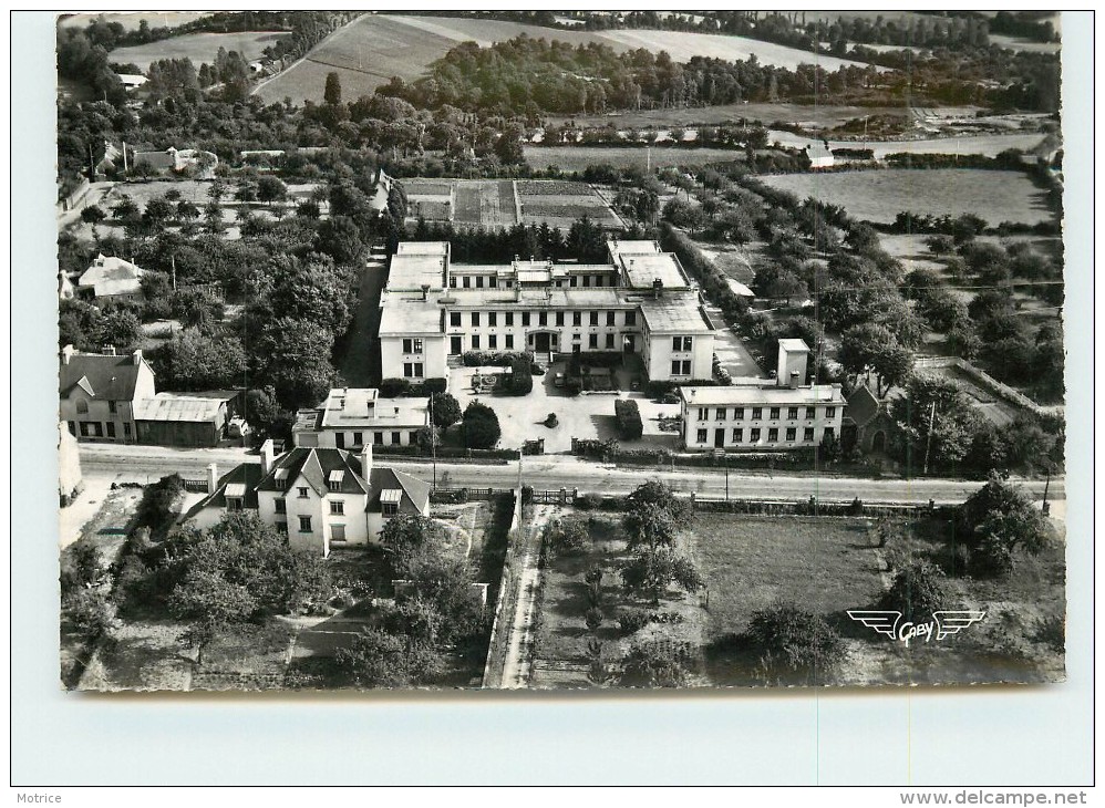 CARHAIX  - L'Hôpital. - Carhaix-Plouguer