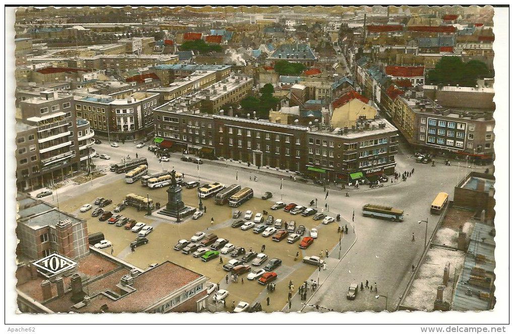 DUNKERQUE   - Vue Panoramique Sur La Place Jean Bart - Dunkerque