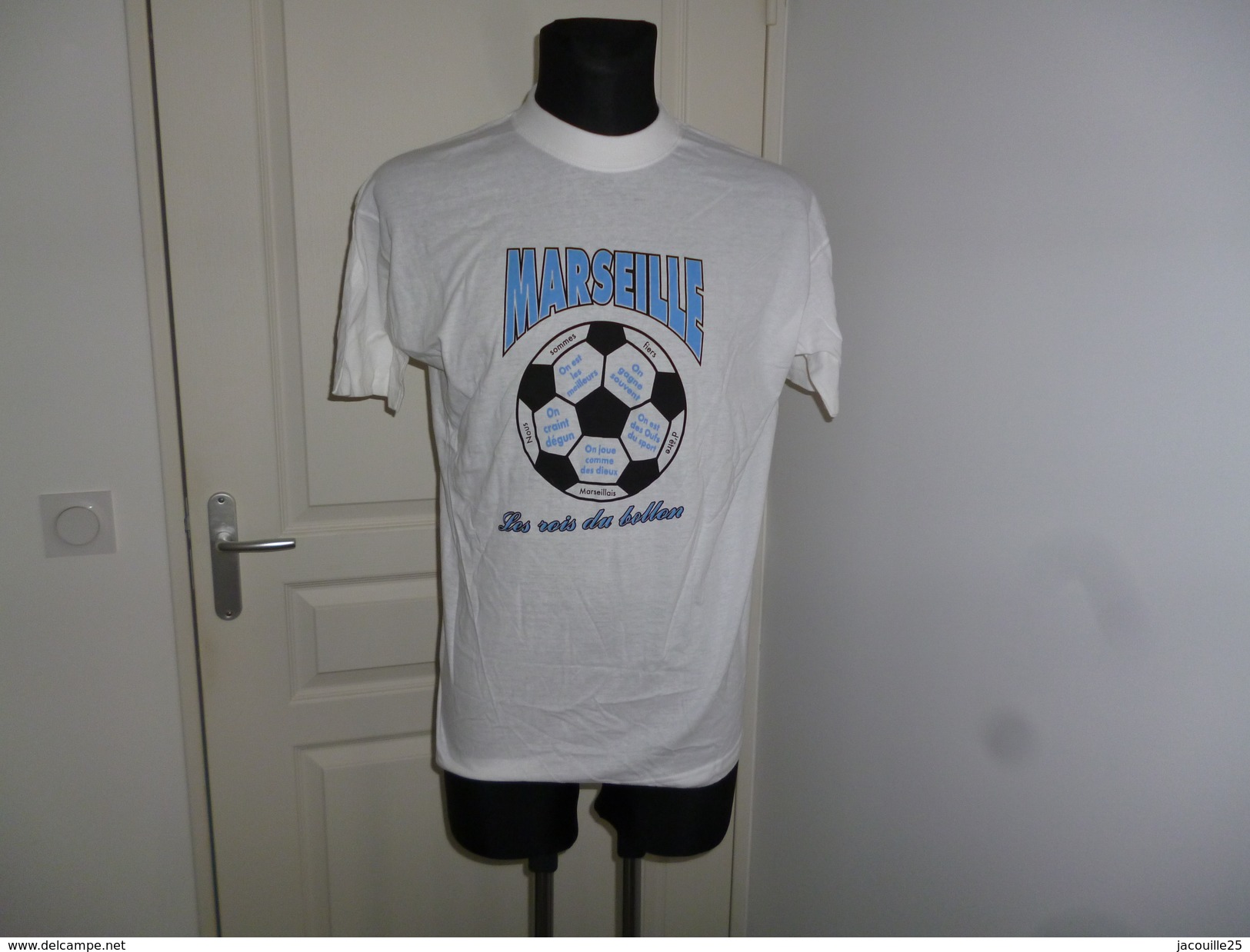 TEE SHIRT NEUF XL  258 FOOT FOOTBALL OM OLYMPIQUE DE MARSEILLE LES ROIS DU BALLON - Autres & Non Classés