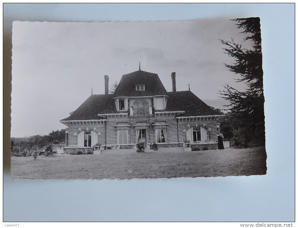 Carte Postale Ancienne : PISCOP : Chateau " Les Trinvalles" - Pontcelles