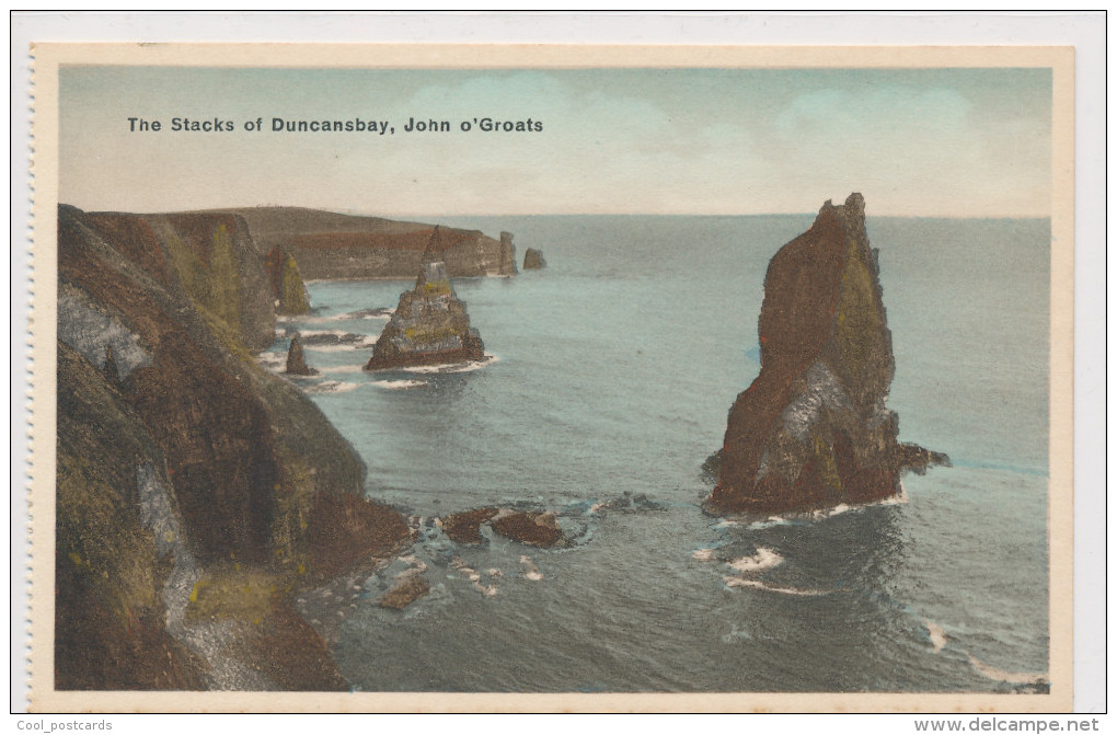 SCOTLAND, CAITHNESS, JOHN O'GROATS, THE STACKS OF DUNCANSBAY, NM Cond.  Hand Coloured PC, Unused - Caithness