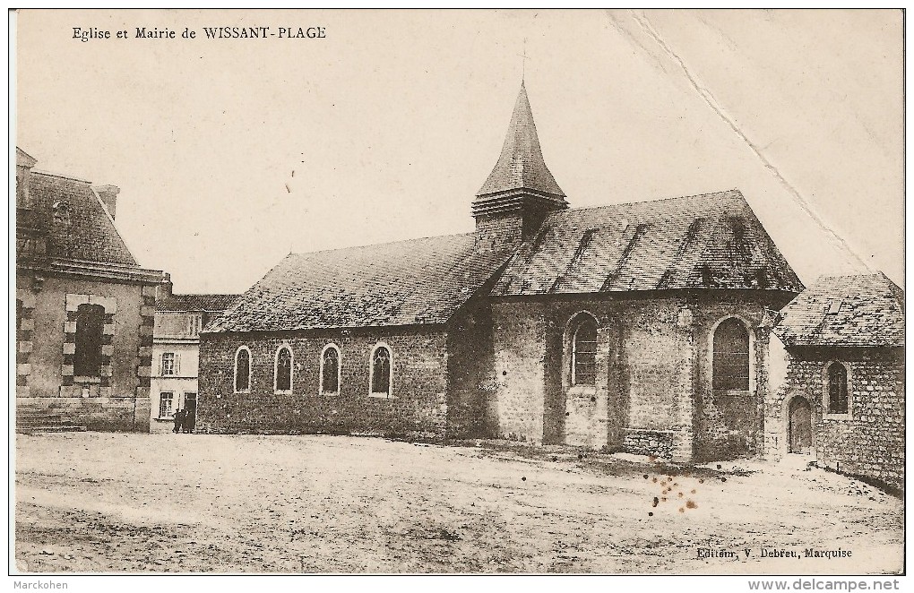 WISSANT (62) : Eglise Et Mairie De Wissant - Plage - Wissant