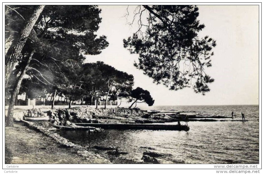 83 - BOULOURIS - La Promenade Du Bord De Mer - CPSM - Boulouris