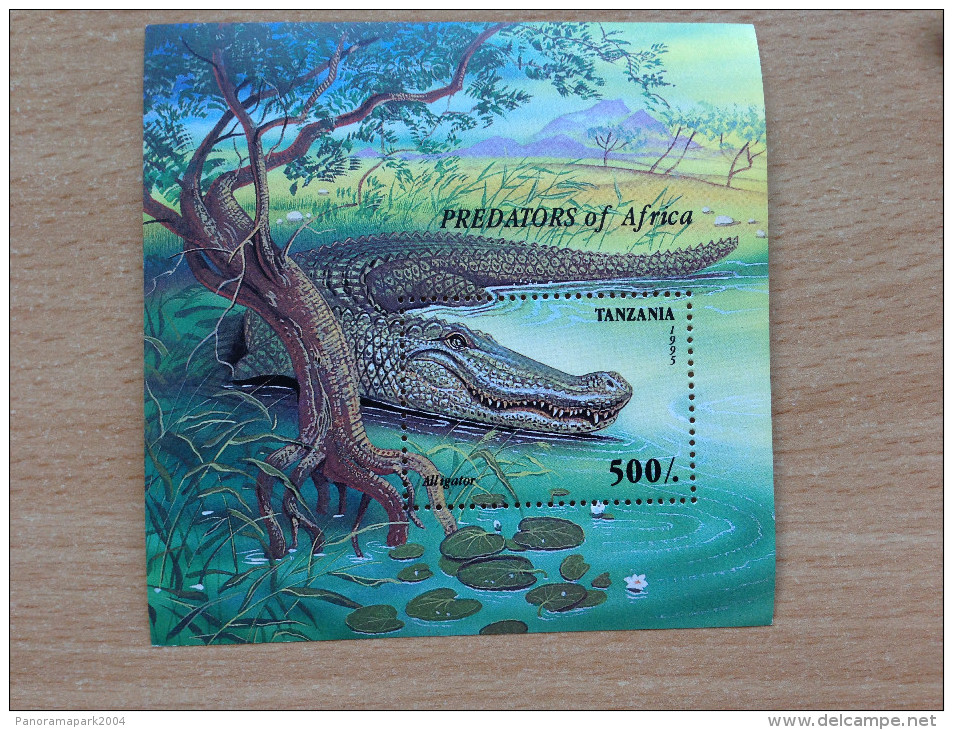 Tanzania 1995 Crocodile Aligator Predators Of Africa Krokodil 1 Souvenir Sheet MNH** - Tanzanie (1964-...)