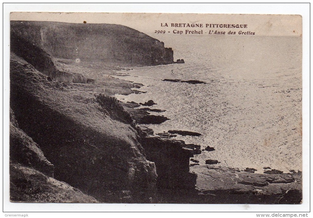 Cpa 22 - La Bretagne Pittoresque - Cap Fréhel - L'Anse Des Grottes - Cap Frehel