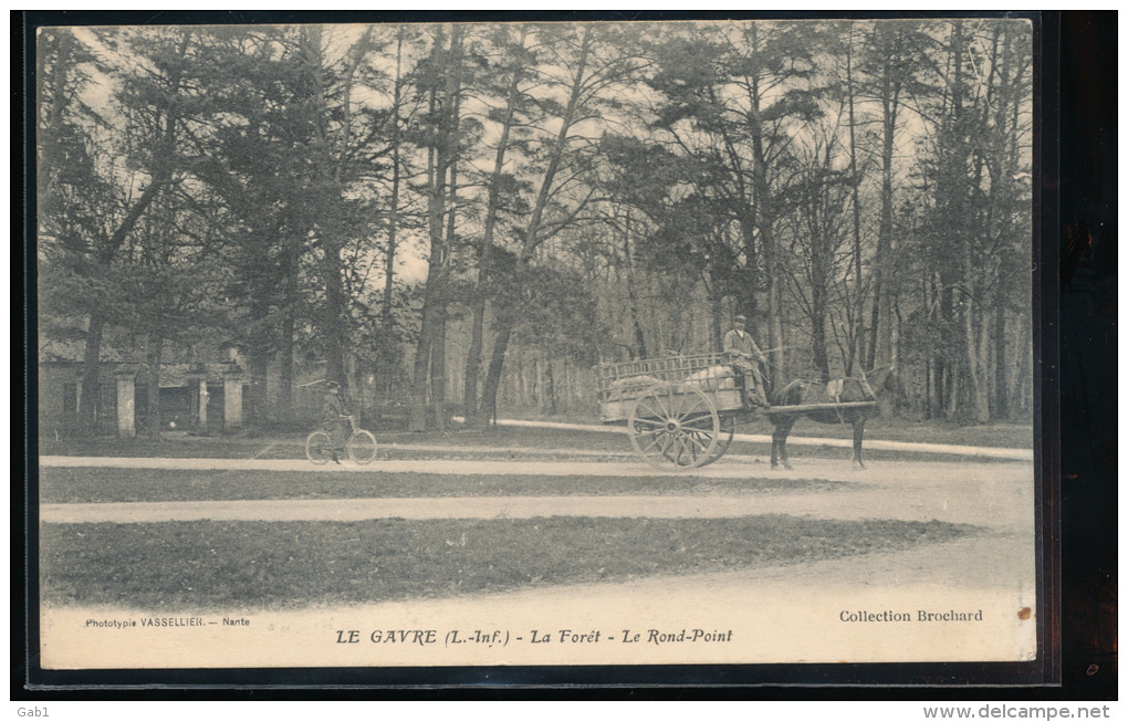 44 -- Le Gavre --- La Foret --- Le Rond - Point - Le Gavre