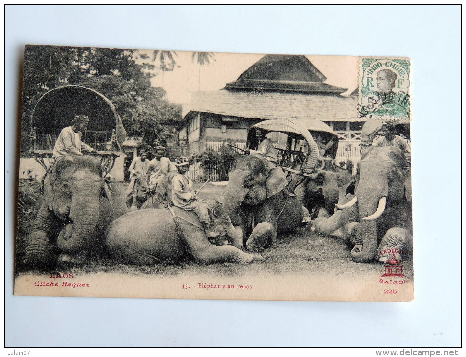Carte Postale Ancienne : LAOS : Elephants Au Repos - Laos