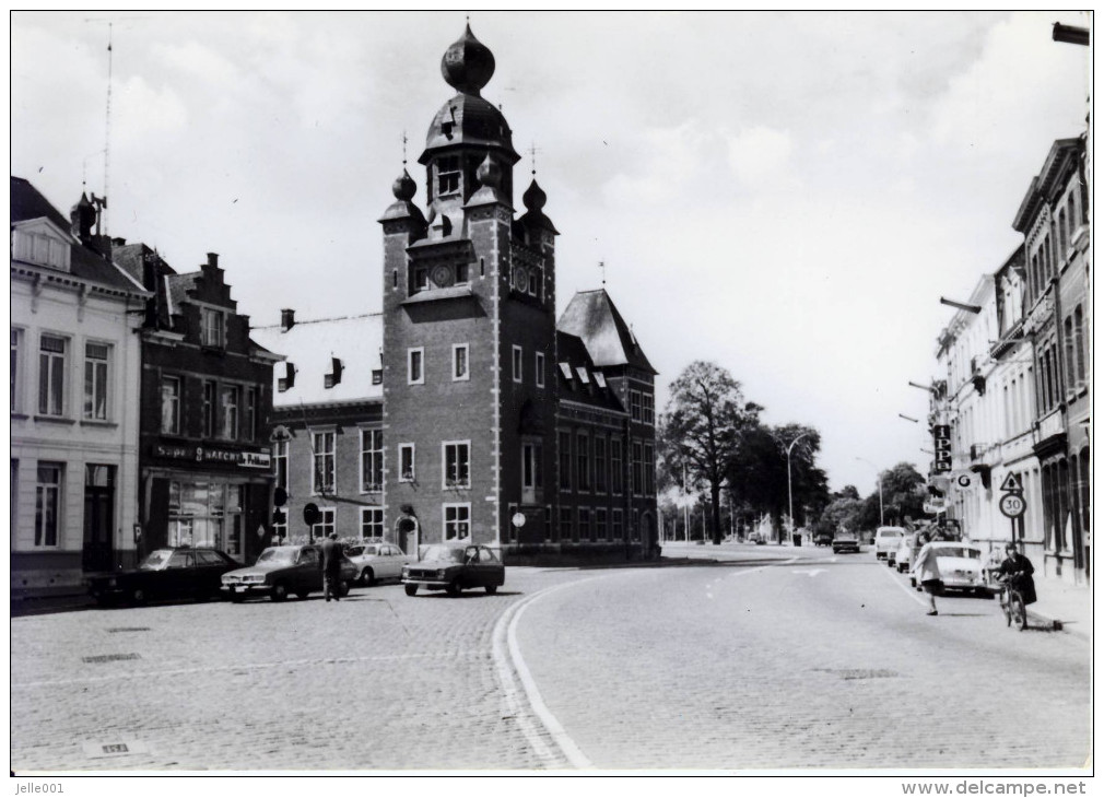 Duffel Gemeentehuis (en Omgeving) - Duffel