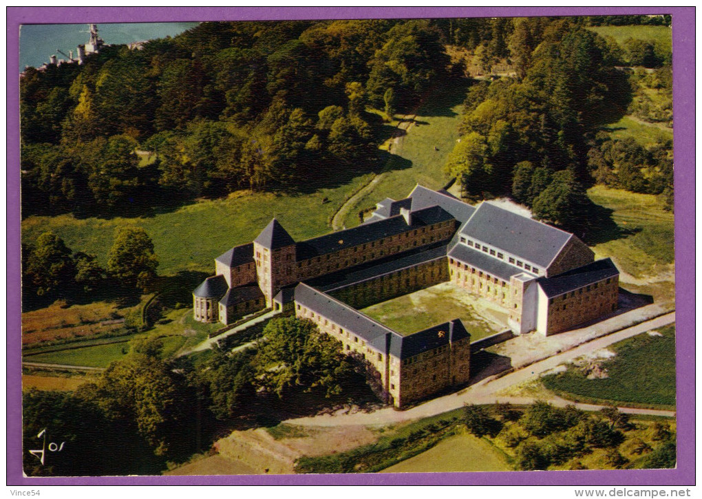 LANDEVENNEC - La Nouvelle Abbaye Saint-Guénolé - Landévennec