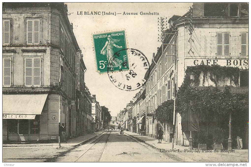 LE BLANC AVENUE GAMBETTA LE CAFE BOISSEAU - Le Blanc