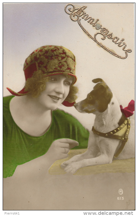 FEMMES - FRAU - LADY  - CHIEN - DOG - Jolie Carte Fantaisie Portrait Femme Et Chien - Dogs