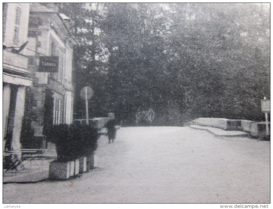 CPA Le Vaudreuil Commune Française,département De L'Eure En Région Haute-Normandie -l'entrée Du Pays - Le Vaudreuil