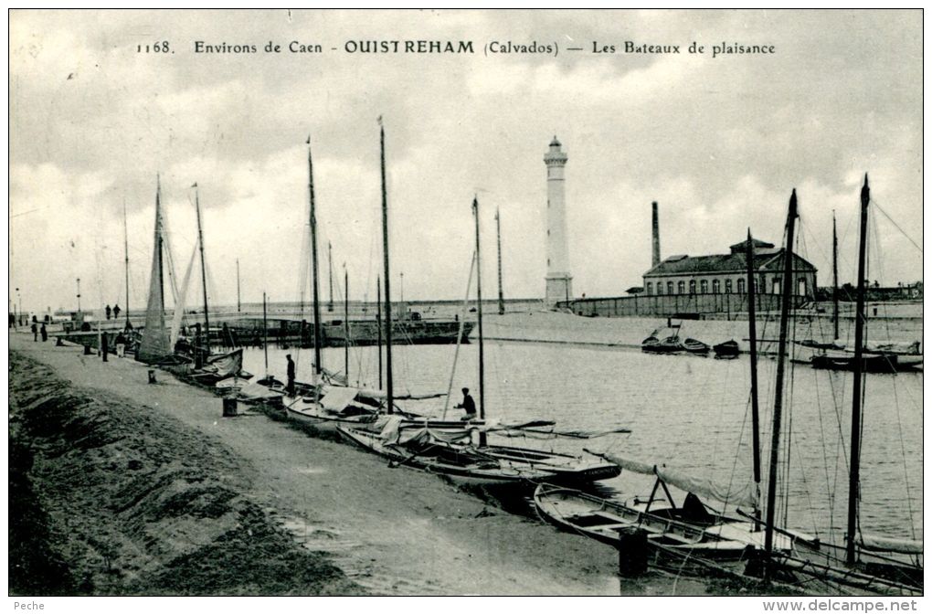 N°37111 -cpa Ouistreham -les Bateaux De Plaisance- - Ouistreham