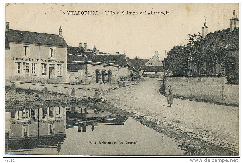 Villequiers Hotel Salmon Et Abreuvoir Edit Delayance La Charité Sur Loire Timbrée 1928 - Autres & Non Classés