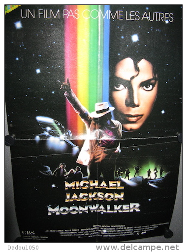 Cinéma MOONWALKER Et RAMBO III - Affiches