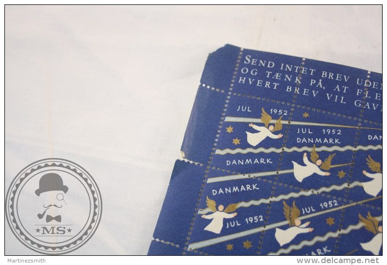 Denmark 1952 Set Of 50 Cinderella Christmas Angels Stamps With Tabs/ Sheet - Erinofilia