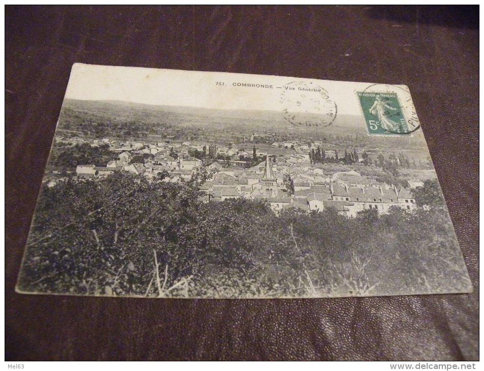 A89...CPA...63...PUY DE DOME...COMBRONDE..Vue Générale .rare Beau Plan .. écrite & Voyagée - Combronde