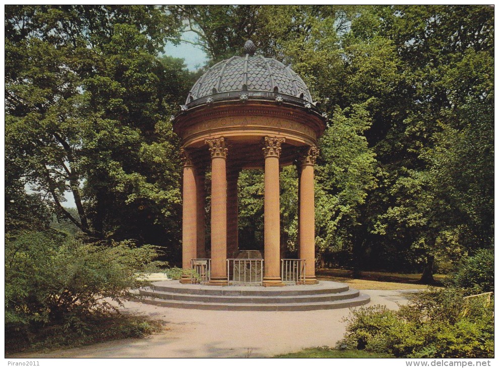 Bad Homburg V.d.H., Augusta-Viktoria-Brunnen Im Kurpark - Bad Homburg
